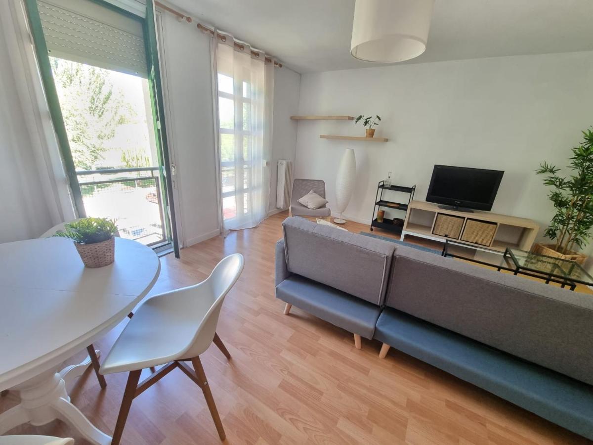 Un Rincon Con Vistas Al Parque Wifi Junto A Catedral By Apartamentos لوغرونيو المظهر الخارجي الصورة